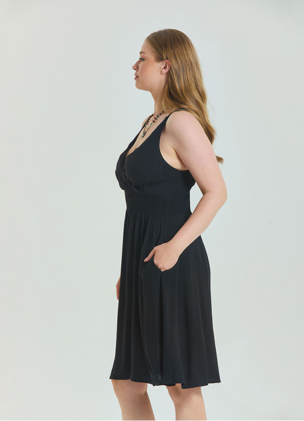 V Neck Robe Black Plus Size Dress 4587